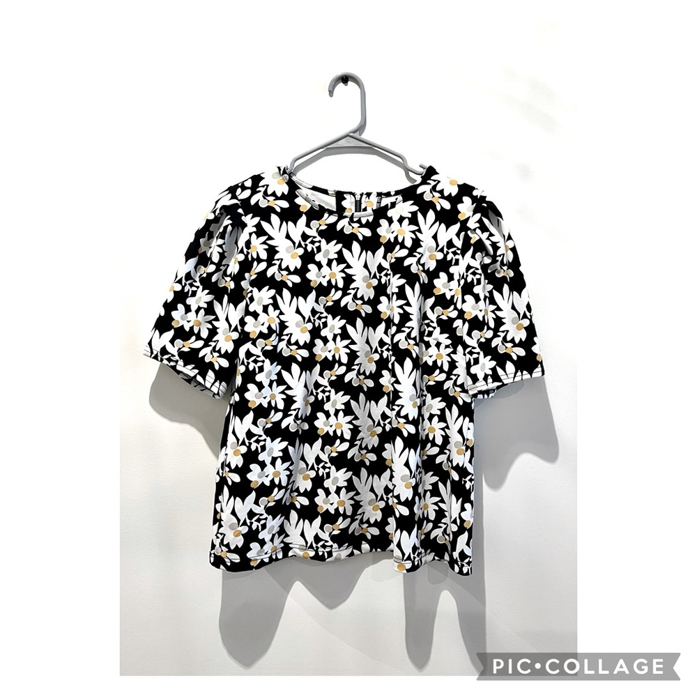 Floral Puff Sleeve Top